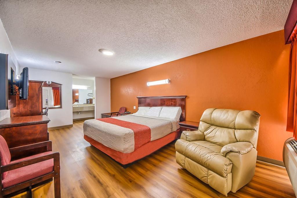 Hillcrest Inn & Suites Ozona Exteriér fotografie